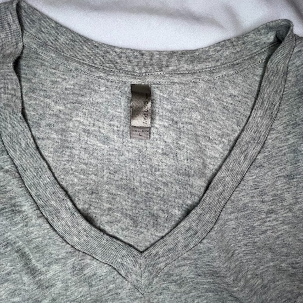 Mean GIrls Graphic Tee Size L - Picture 2 of 3